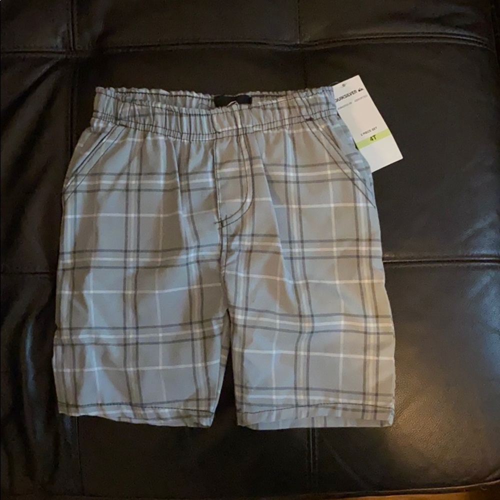 NWT-Quicksilver 4T plaid shorts